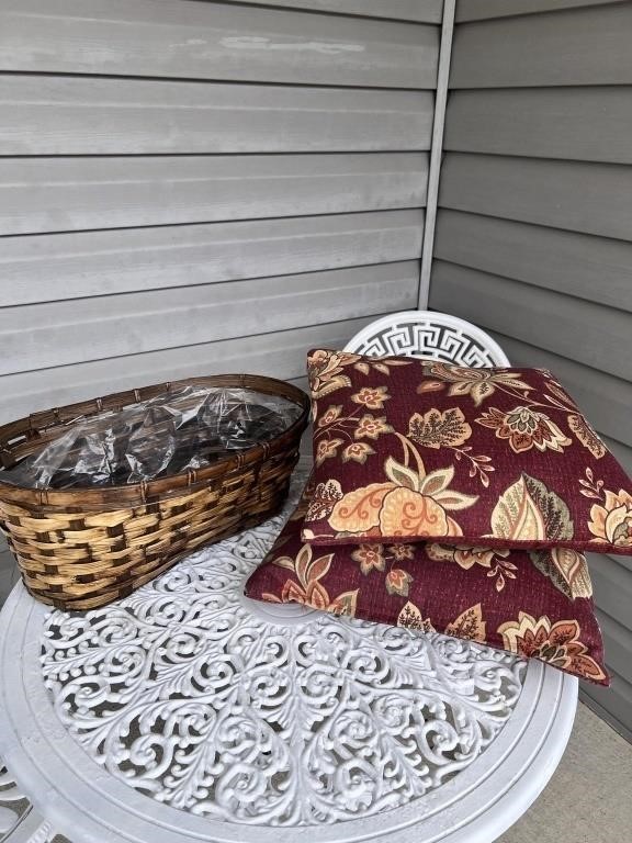 Outdoor Accent Pillows & Basket