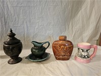 Pottery and Ceramic Eagle Collectibles