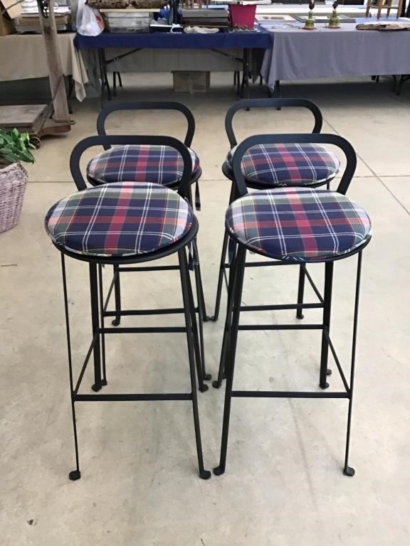 Modern Metal Barstools Lot of 4 with Seat