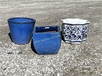 (3) ceramic planters 10in x 11.5in