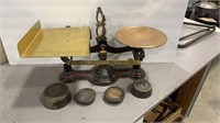 HENRY TROEMNER PHIL. PA #2 CAST IRON & BRASS SCALE