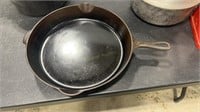 GRISWOLD #12 CAST IRON FRY PAN 12" X 12"