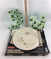 Peggy Karr glass plates (2).  Bialetti pizza