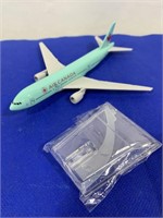 AIR CANADA METAL AIRPLANE MODEL W/STAND 6IN