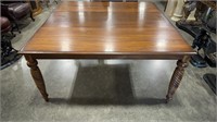 PGA CHAMPIONS FOYER TABLE W/ SPIRAL CARVED LEGS