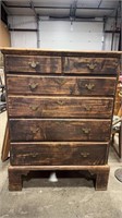 EARLY 1800'S QUEEN ANNE MAPLE COUNTRY HIGH CHEST