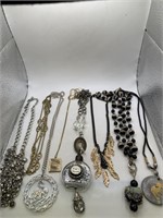 NECKLACE LOT OF 8-SEVERAL SIGNED