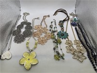FLOWER NECKLACE LOT OF 8