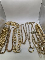 CHAIN NECKLACE LOT OF 8