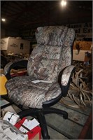 Mossy Oak Duck Blind Camp Office Chair