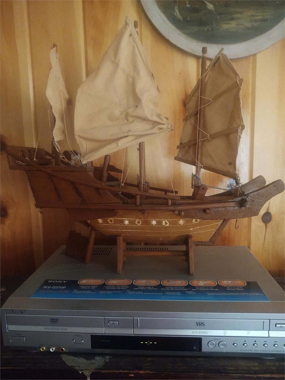 Mid-Century Wooden Chinese Junk Scale Model - chai