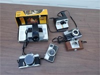 Collection of 6 Cameras - Polaroid, Kodak, Argus p