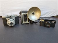 3 Camera Lot - Spartus Full Vue, Decora & Olympus