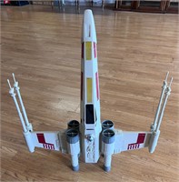 Hasbro Star Wars Giant 29" X-Wing Fighter + R2D2