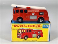 MATCHBOX SUPERFAST NO. 35 MERRYWEATHER FIRE W/ BOX