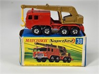 MATCHBOX SUPERFAST NO. 30 8-WHEEL CRANE W/ BOX
