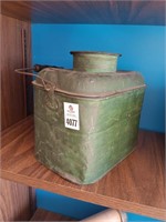 Early green metal lunch pail