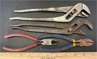 HAND TOOLS-ASSORTED