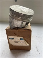 NOS Boss 351 Ford D1ZZ-6108-A Piston and pin