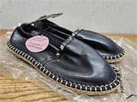NEW Cushion Comfort Ladies Slip On Shoes Sz8 BLACK