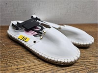 NEW Cushion Comfort Ladies Slip On Shoes Sz6 WHITE
