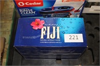 4-6ct fiji water (expired)