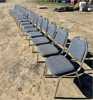 Pallet Lot of Metal & Plastic Chairs