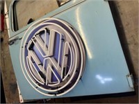 VW Door with 2-Color Neon Sign