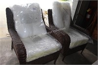 2pc outdoor patio chairs (lobby)