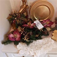 CHRISTMAS ARRANGEMENT, GOLD COLORED CHARGERS,