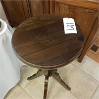 VICTORIAN PLATE STAND