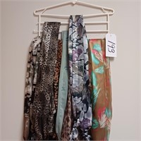 ASSORTMENT OF SCARVES