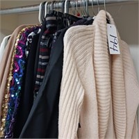 ASSORTMENT OF WOMENS CLOTHES (SMALL)