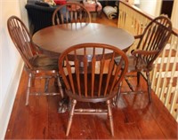 5pc Dining Table Set w/ 2 leaves