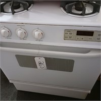 GAS KENMORE STOVE