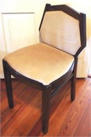 Vintage Vanity Chair - 16 x 16 x 29.5
