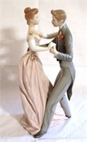 Lladro Man/ Woman Dancing 12.5" Figurine