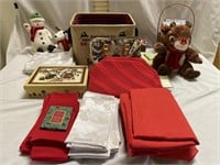 Christmas Decorations & Placemats
