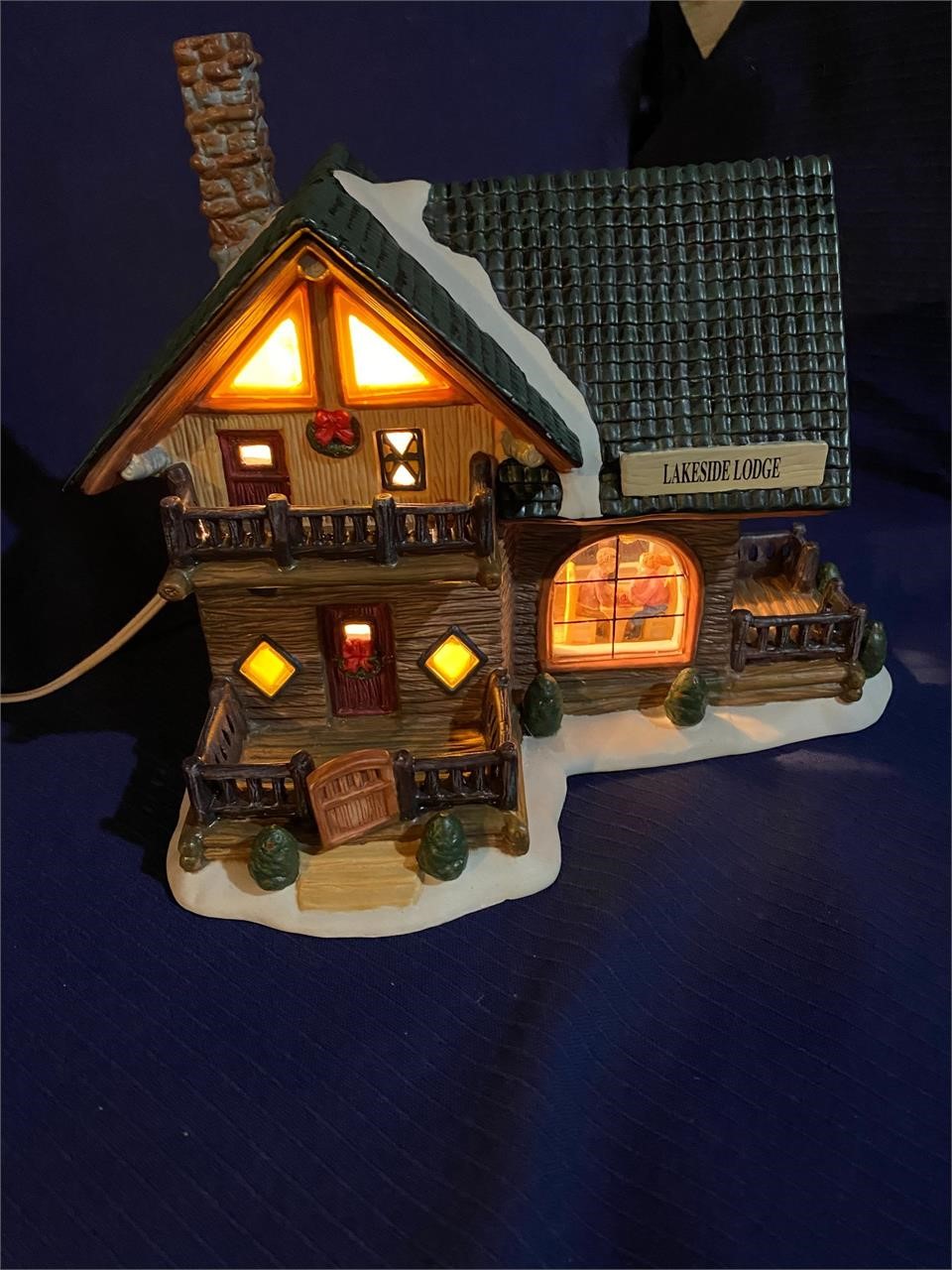 Christmas Village Ceramic Lighted house