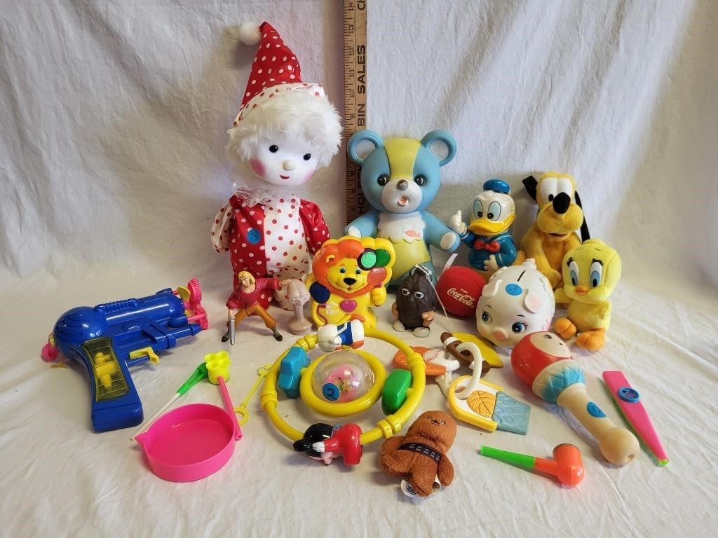 Vintage Toys: Donald Duck, Tweety, Pluto