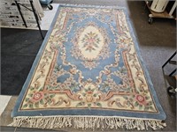 NICE Area Rug  5' X 8' 6" See Makers Tag
