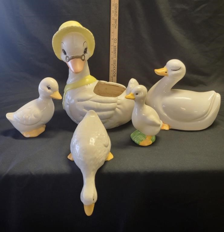 Duck Planter & Figurines