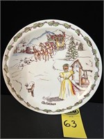 Vernon Kilns Christmas Plate 10.75"
