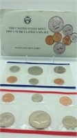 1989 U.S Mint Uncirculated Coin Set P&D