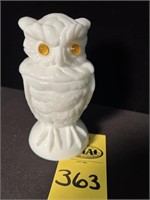 Imperial Milk Glass Yellow Eyed Owl Lidded Jar