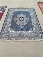Beautiful area rug 90x67