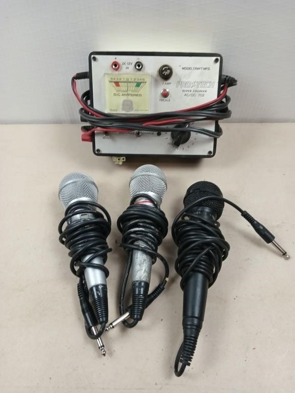 Protech supercharger ac/dc702 and 3 microphones