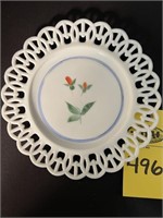Hand Painted Milk Glass Collector's Plate 8.5" R