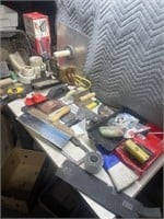 Quantity of drywall trowels and tile trowels, etc.