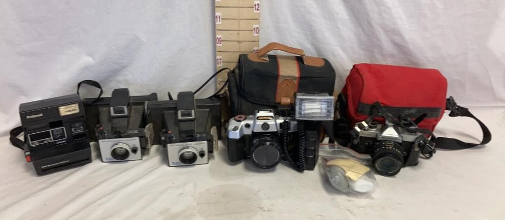 35mm & Instant Cameras